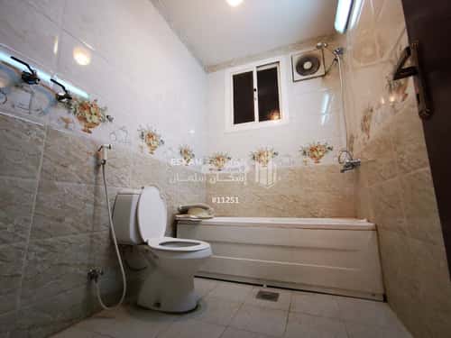 فيلا 392 متر مربع شمالية شرقية على شارع 16م السلام، مكة المكرمة