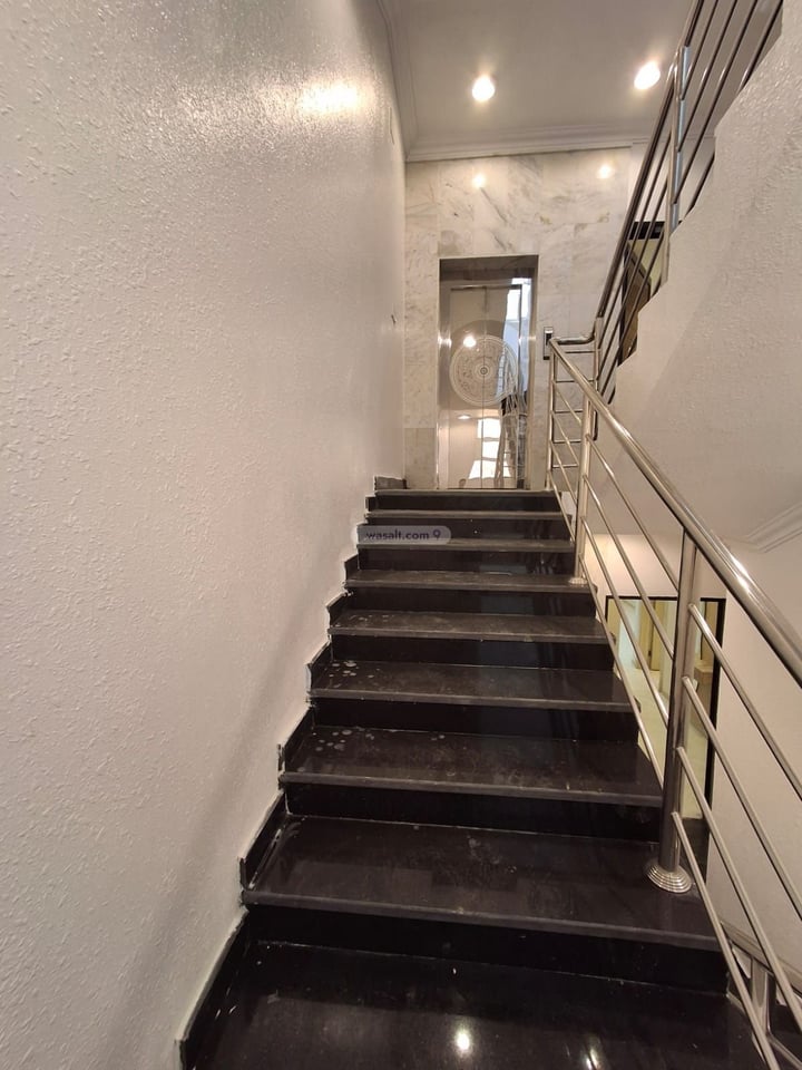 Apartment with 6 Bedrooms Al Ghadir, Abha