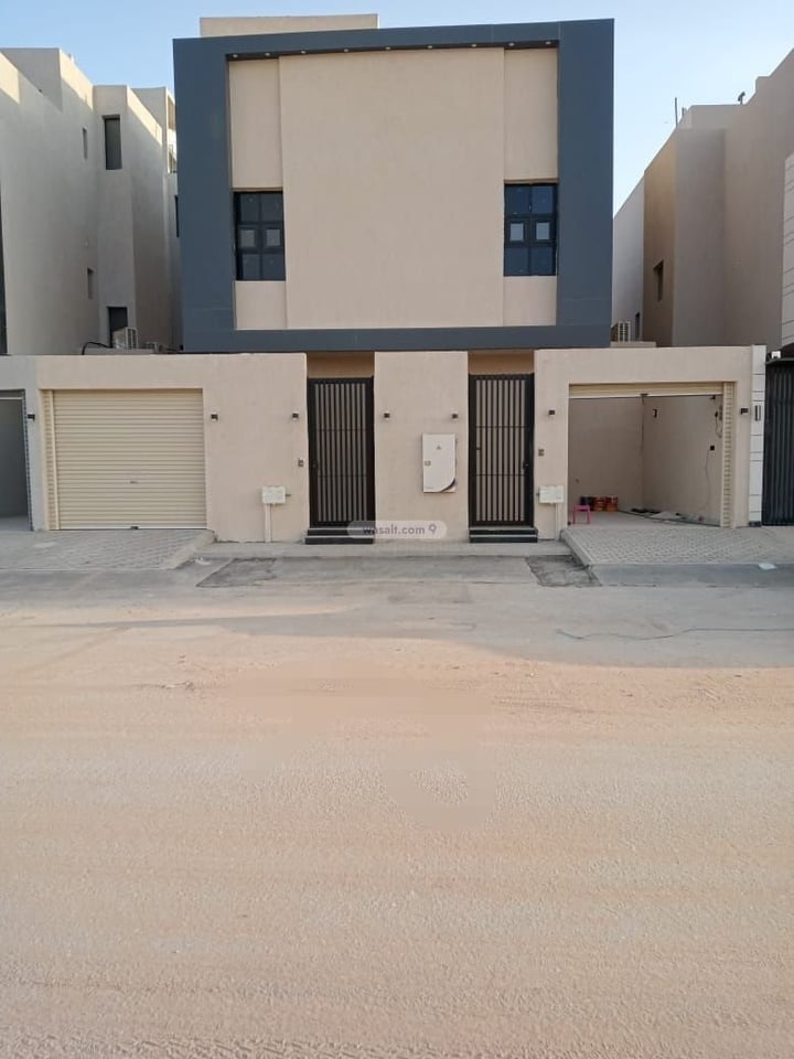 Floor 155.16 SQM with 4 Bedrooms Al Rimal, East Riyadh, Riyadh