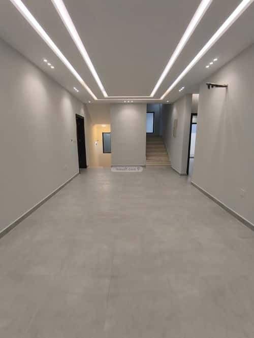 Villa 220 SQM Facing East on 20m Width Street Al Salyhyah, East Jeddah, Jeddah