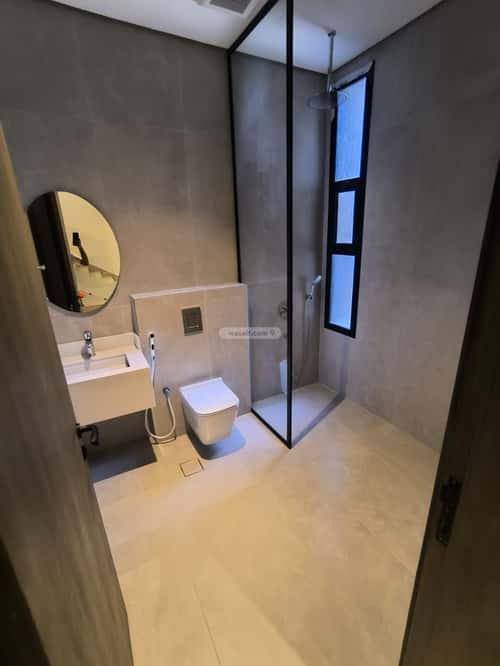 فيلا 241.5 متر مربع شمالية على شارع 25م الشراع، شمال جدة، جدة