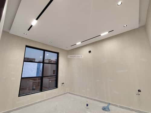 Floor 560 SQM with 4 Bedrooms Al Munisiyah, East Riyadh, Riyadh
