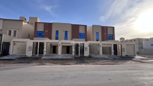Apartment 900 SQM with 4 Bedrooms Al Awaly, West Riyadh, Riyadh