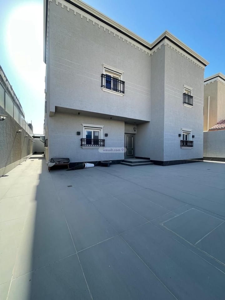 Villa 466.28 SQM Facing West on 20m Width Street Al Aqiq, Al Khobar