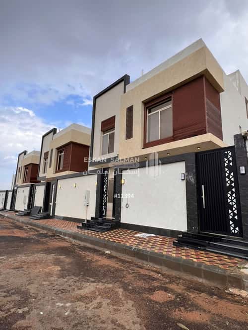 فيلا 286.6 متر مربع غربية على شارع 16م نبلاء، المدينة المنورة