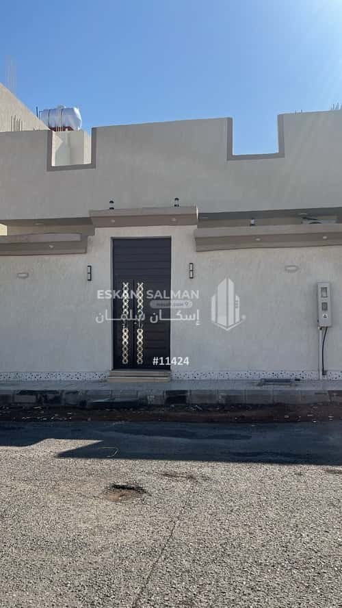 Floor 300 SQM with 4 Bedrooms Industrial City, Madinah