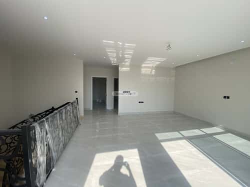 فيلا 437.5 متر مربع جنوبية على شارع 20م الشراع، الخبر