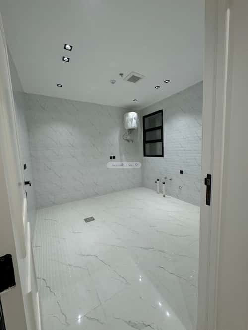 Apartment with 4 Bedrooms Bader, South Riyadh, Riyadh
