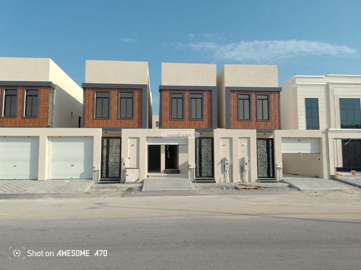 Villa 356.58 SQM Facing West on 40m Width Street Al Amwaj, Al Khobar