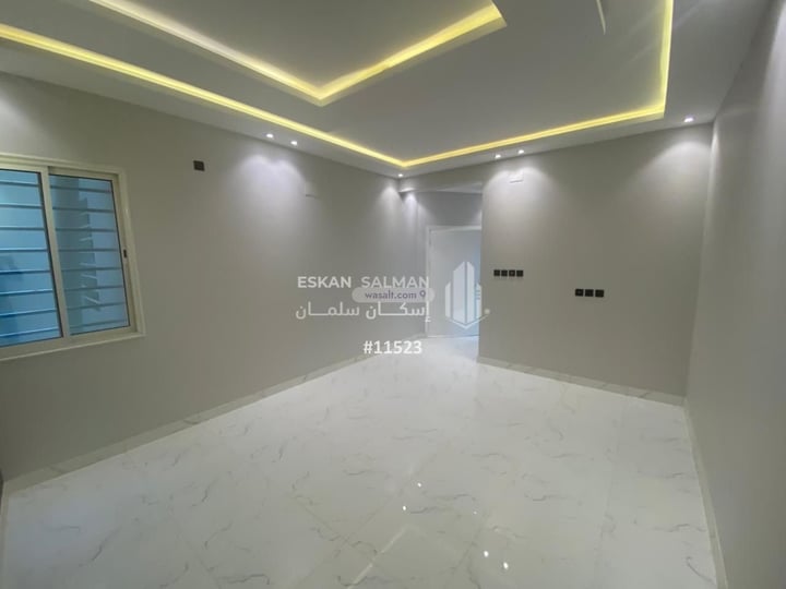 Floor 217.32 SQM with 6 Bedrooms Al Jabal, Khamis Mushayt