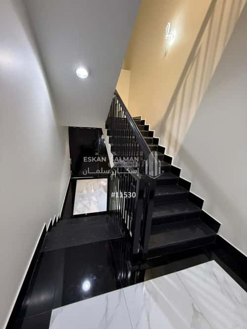 Apartment 200.2 SQM with 5 Bedrooms Al Hilah Al Gharbiya, Muhayil