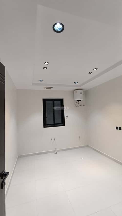 Floor with 4 Bedrooms Al Rimal, East Riyadh, Riyadh