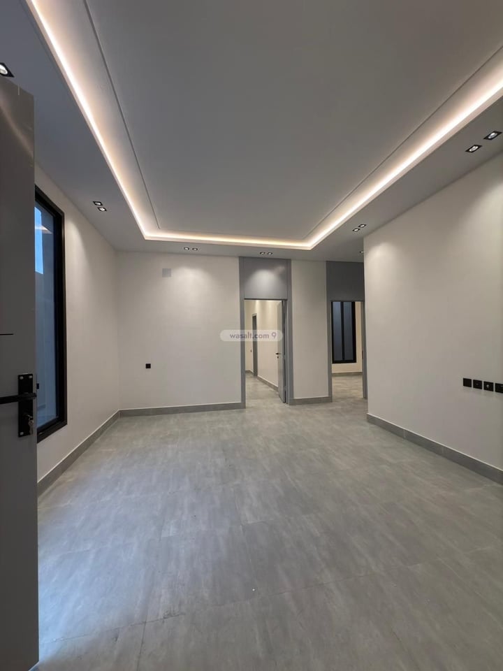 Floor with 5 Bedrooms Badr, South Riyadh, Riyadh