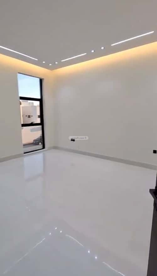 فيلا 390 متر مربع جنوبية على شارع 20م النهضة، شرق الرياض، الرياض
