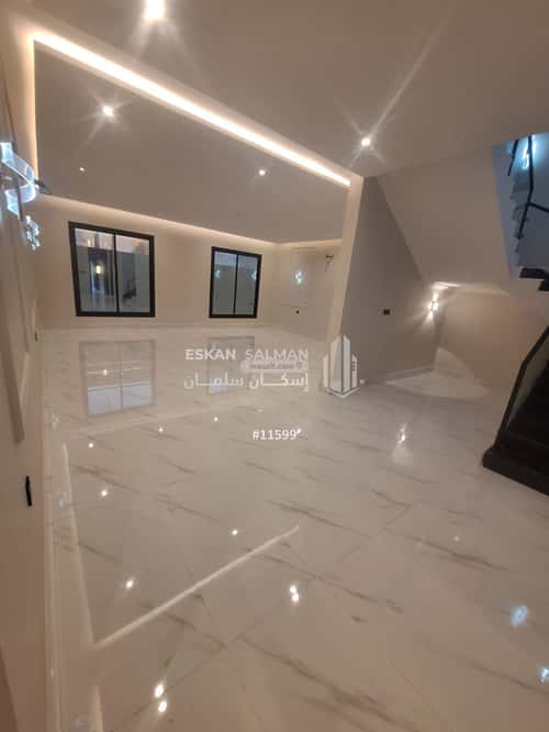 Villa 300 SQM Facing North on 15m Width Street Al Rahmanyah, East Jeddah, Jeddah