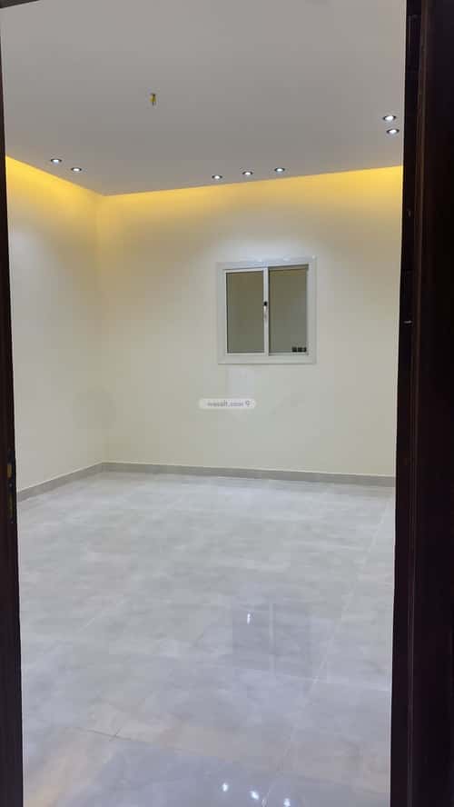 Villa 292 SQM facing North on 25m width street أم السلم، شرق جدة، جدة