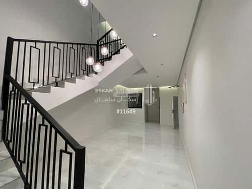 فيلا 233.8 متر مربع غربية على شارع 30م الوسام، خميس مشيط