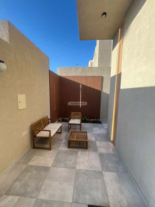 Floor 349.77 SQM with 6 Bedrooms Katana, Madinah