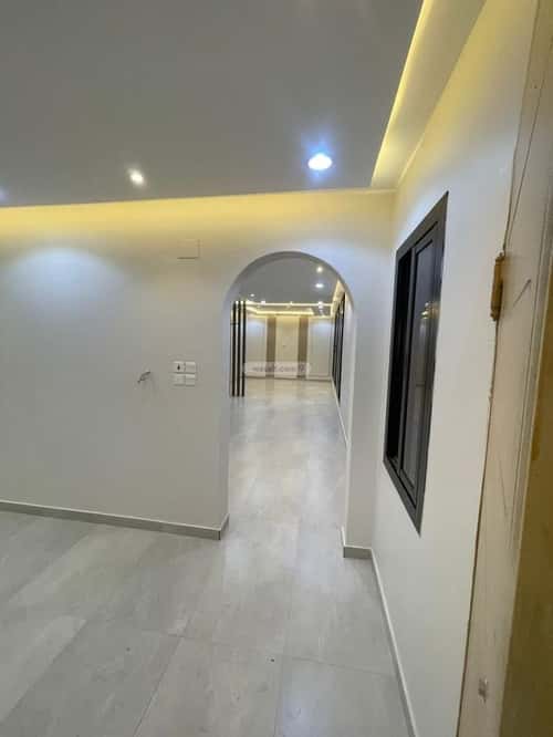 Villa 300 SQM Facing South on 25m Width Street Alshamehalgadeed, Makkah Al Mukarramah