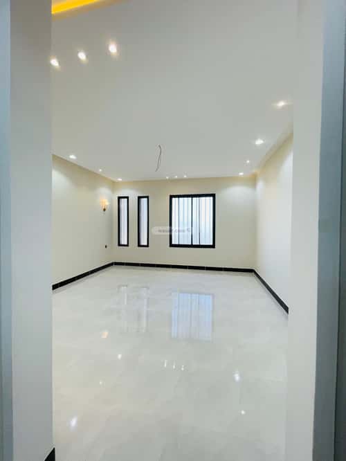 Floor 232.44 SQM with 6 Bedrooms Al-Yarmouk, Khamis Mushait