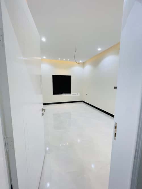 Floor 232.44 SQM with 6 Bedrooms Al-Yarmouk, Khamis Mushait