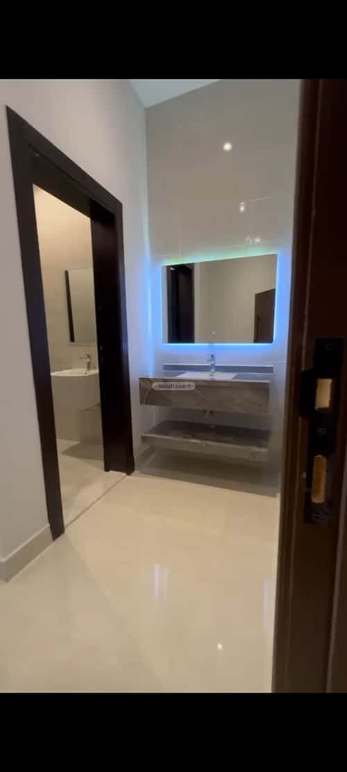 Apartment 224.96 SQM with 5 Bedrooms Al Marwah, North Jeddah, Jeddah