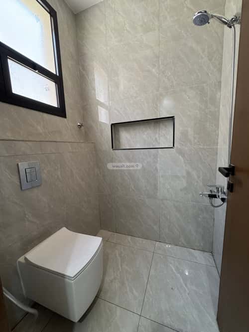 Floor with 4 Bedrooms Al-Qadisiyah, East Riyadh, Riyadh