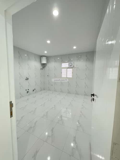 Apartment 340.64 SQM with 8 Bedrooms At Taawun, Khamis Mushayt
