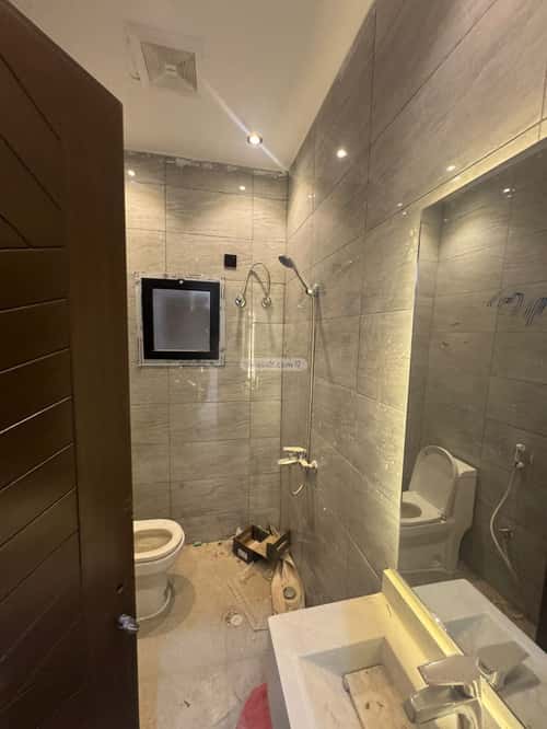 Villa 245.68 SQM Facing East on 25m Width Street Alghashashyaalgadeed, Makkah Al Mukarramah