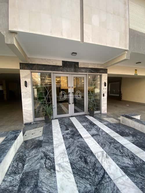 Apartment 192.69 SQM with 5 Bedrooms Al Salamah, North Jeddah, Jeddah