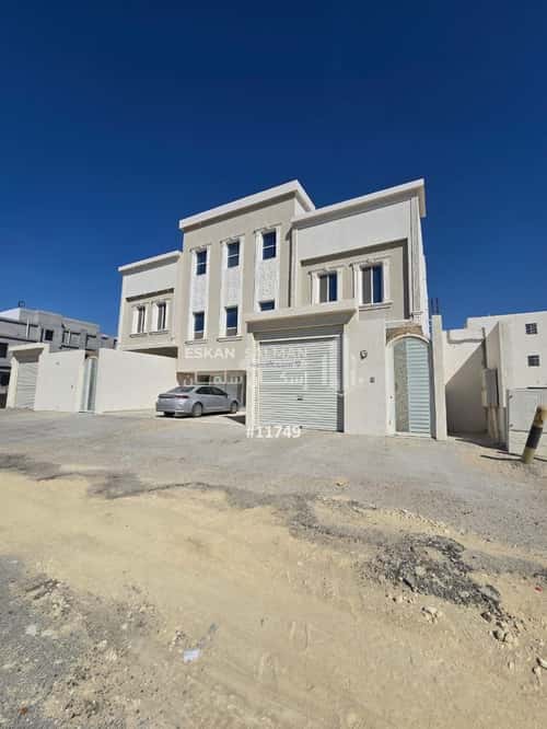 Apartment 211.69 SQM with 5 Bedrooms Al Aziziyah - Al Jubail, Jubail