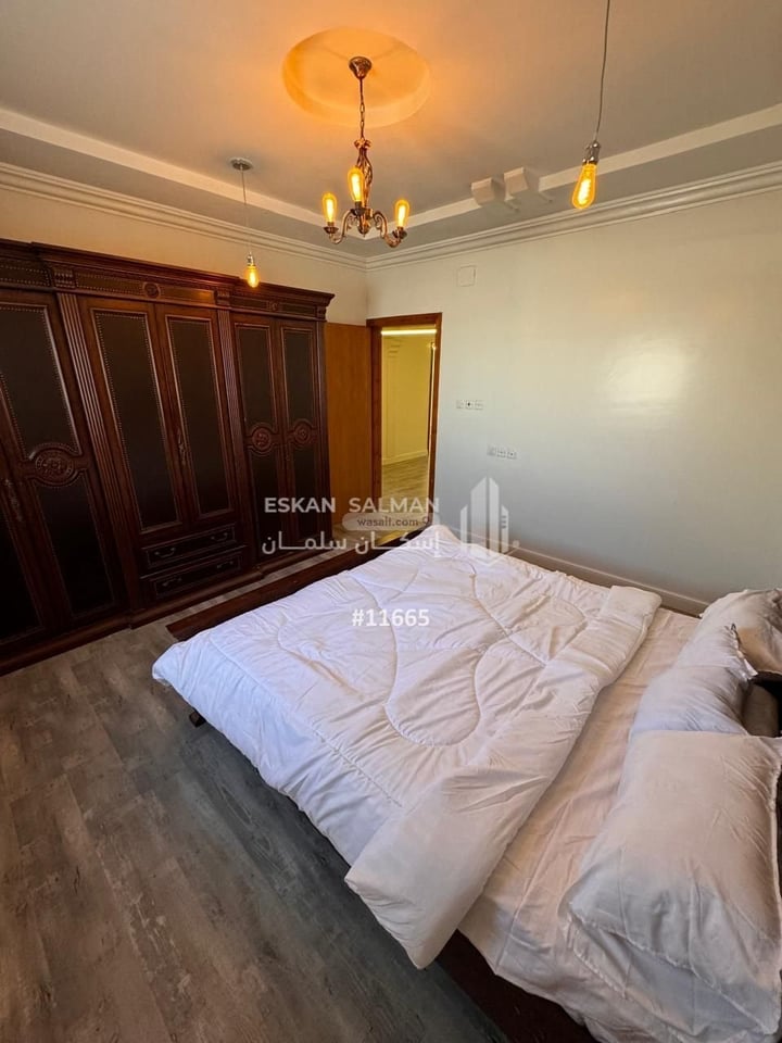 Floor 213.33 SQM with 7 Bedrooms Shamsan, Abha