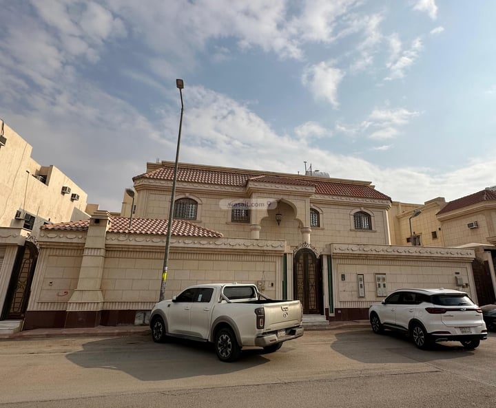 Villa 650 SQM Facing North on 15m Width Street Al Khaleej, East Riyadh, Riyadh