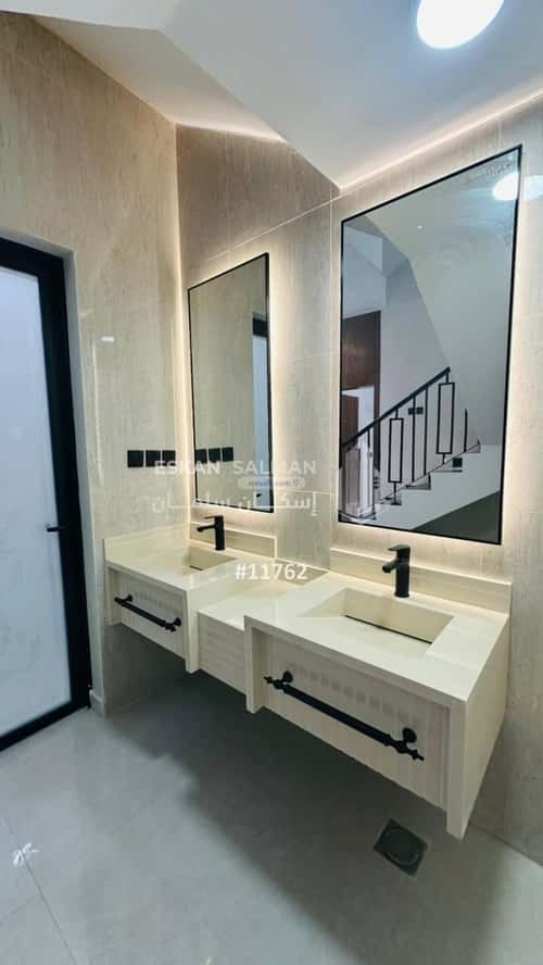 فيلا 200.91 متر مربع غربية على شارع 20م الحزم، القطيف