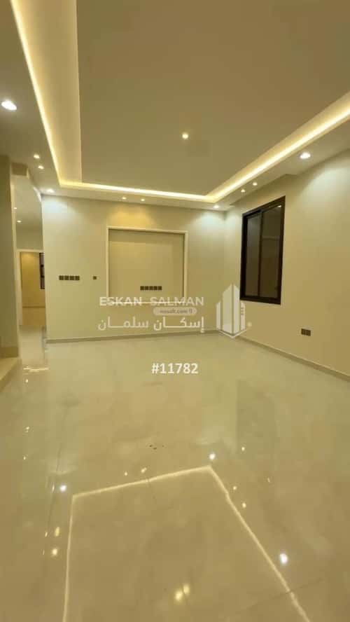 فيلا 465.76 متر مربع شرقية على شارع 15م الشرفية، أبها