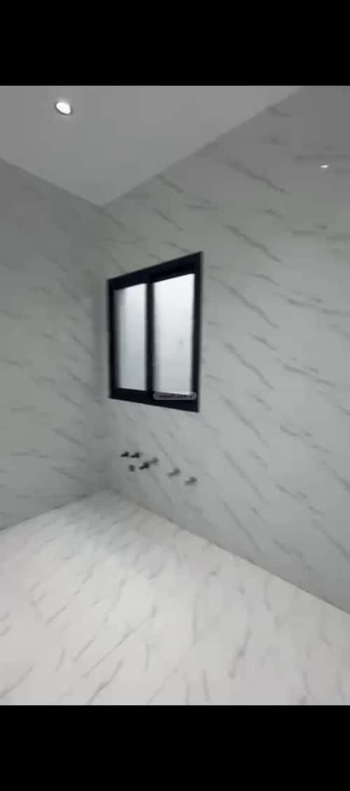 Villa 281.62 SQM Facing South East on 20m Width Street King Fahad Dist, Aldammam