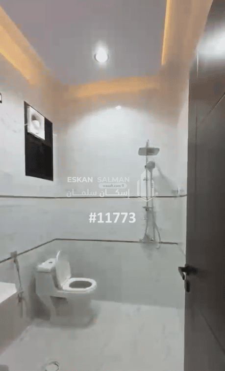 Floor 216.8 SQM with 6 Bedrooms The Diriyah, Khamis Mushait