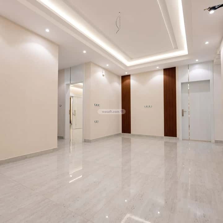 Apartment with 5 Bedrooms Mishrifah, North Jeddah, Jeddah