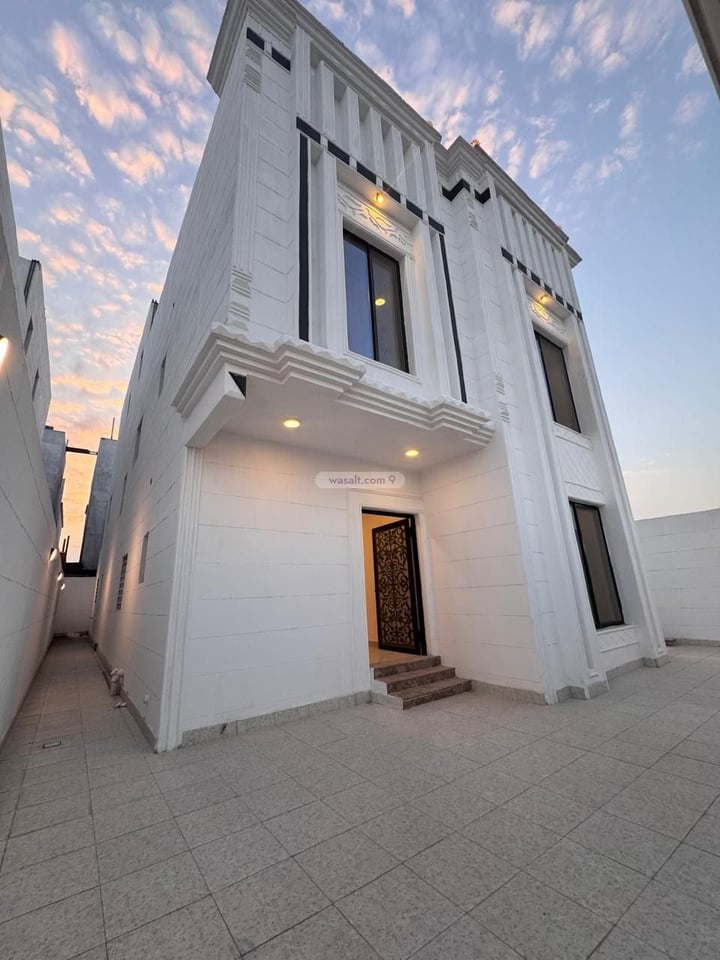 Villa 300 SQM Facing East on 25m Width Street Al Urubah, Dammam