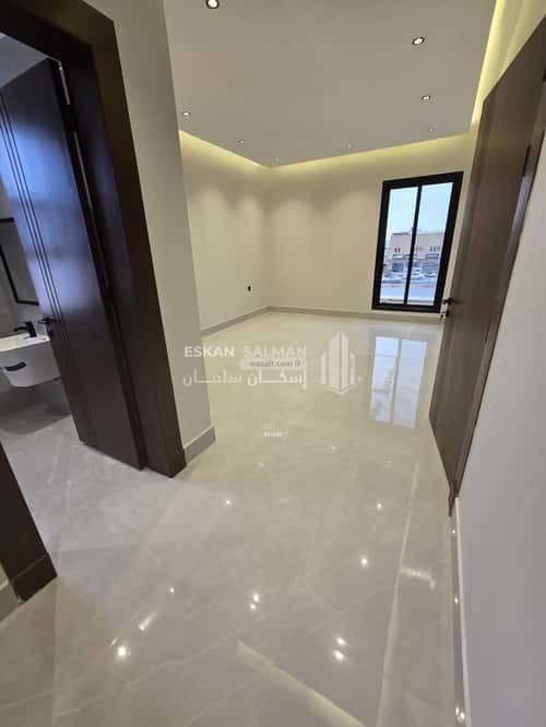 Villa 276 SQM Facing South on 18m Width Street Al-Maizaliyah, East Riyadh, Riyadh