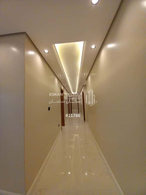 شقة 220.57 متر مربع ب 6 غرف الضباب، الدمام