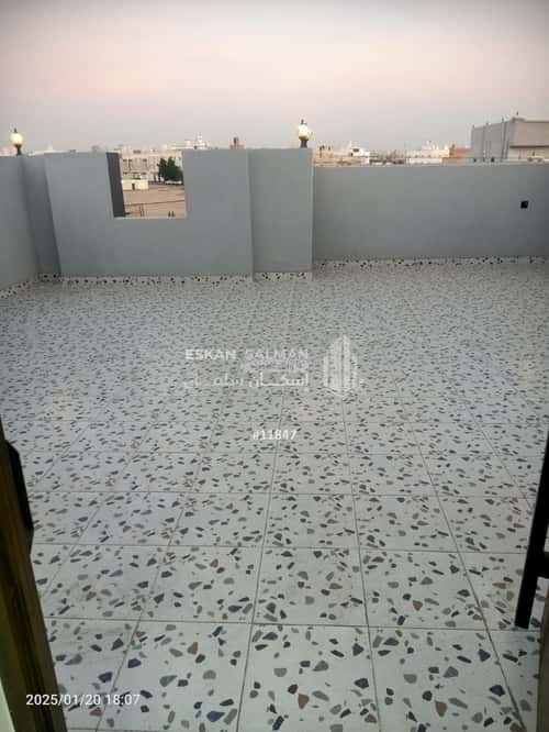 فيلا 200 متر مربع شرقية على شارع 25م الخمرة، جنوب جدة، جدة