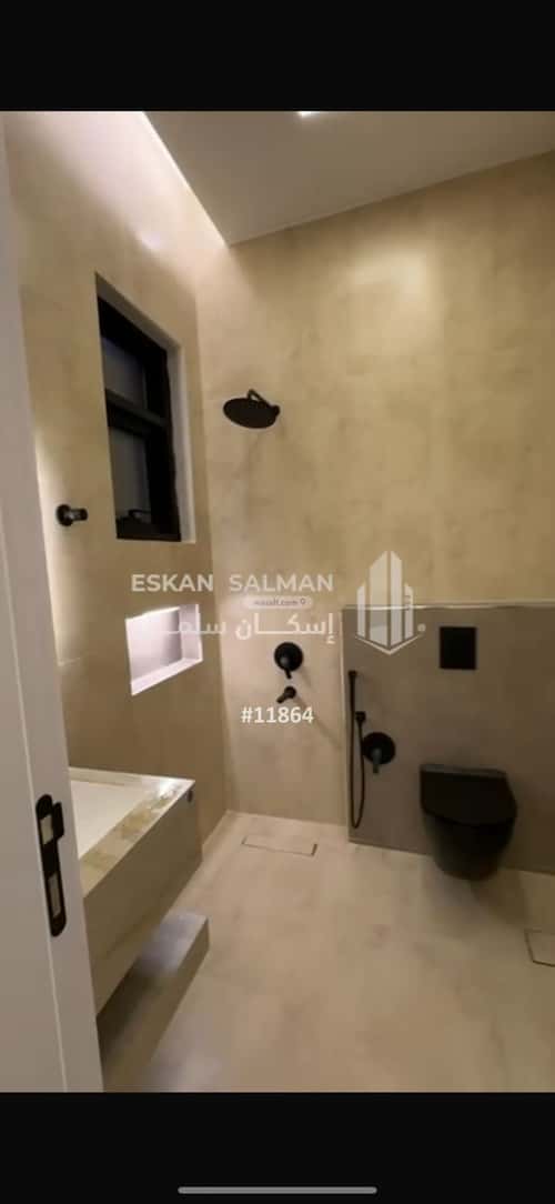 Floor 320 SQM with 4 Bedrooms An Naqqeb Al Januby, Buraidah