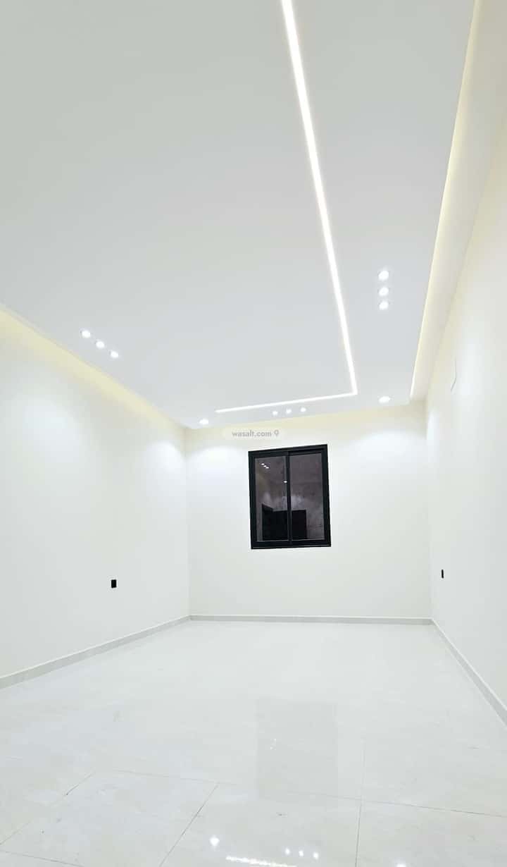 Apartment with 6 Bedrooms Al Dhurfah, Khamis Mushayt