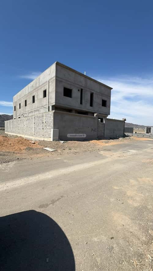 فيلا 741.02متر مربع مع شقتين واجهة شمالية,شرقية ابيار الماشي، المدينة المنورة