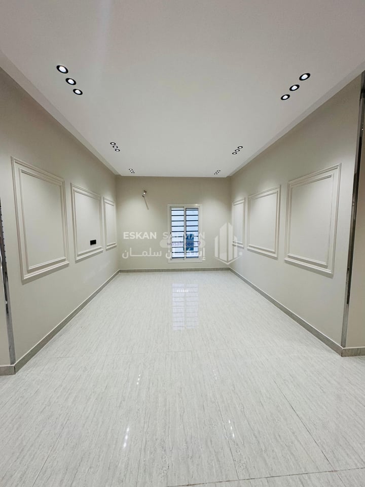 Villa 316.09 SQM Facing South on 15m Width Street Ar Rahbah, At Taif