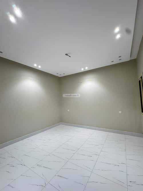 Villa 310 SQM Facing North on 18m Width Street Al-Wafaa, East Jeddah, Jeddah