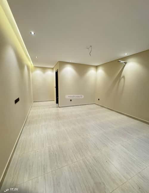 Villa 300 SQM Facing East on 18m Width Street Al Rahmanyah, East Jeddah, Jeddah