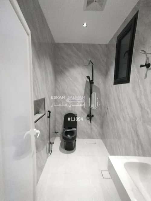 فيلا 320.88 متر مربع شرقية على شارع 15م السويس 1، جازان