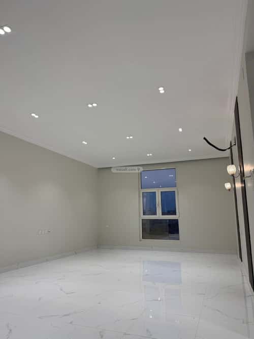 فيلا 400 متر مربع شرقية على شارع 20م السويس 1، جازان